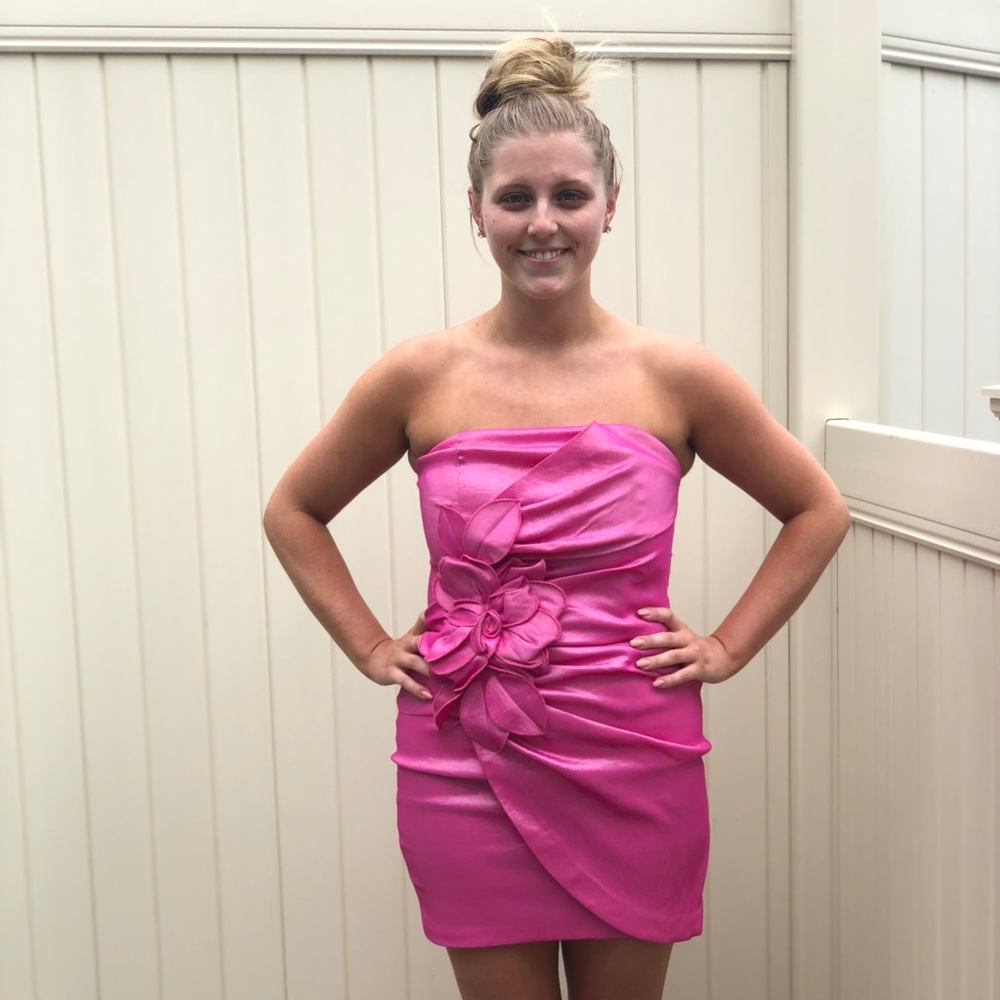 Pink Bodycon Dress w/ Floral Embellishment